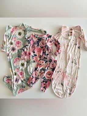 POSH PEANUT Bundle Sleep gown Pajamas Lot of 3 Girls 0-3m